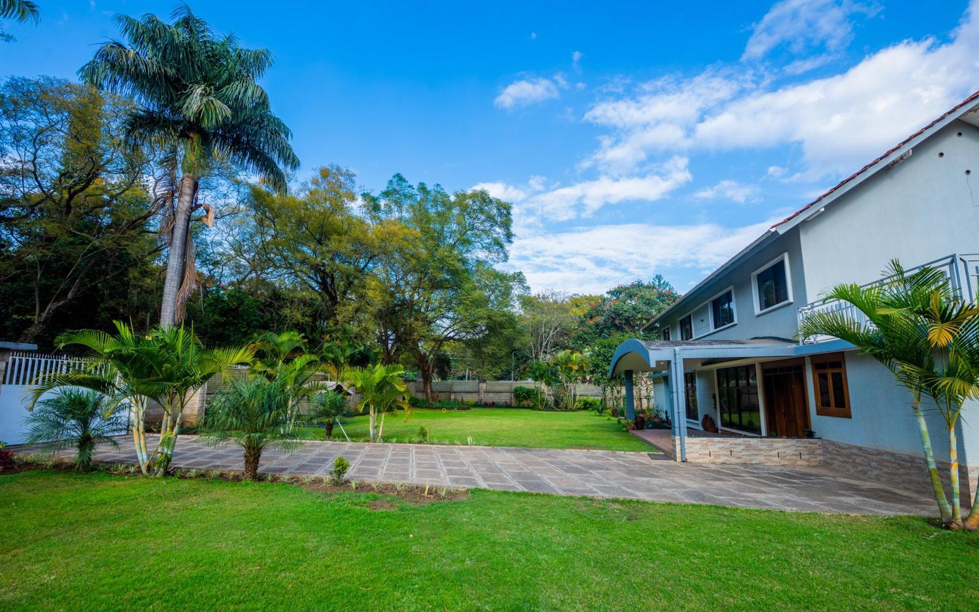 Nyumbani Palace Arusha Exterior photo